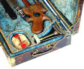 amputation_set_Joseph_Malliard_Vienna_case_open_end_detail.2.jpg (51569 bytes)