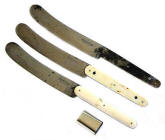 http://antiquescientifica.com/cutlery_set_three-bladed_knife_Rogers_knife_apart.jpg