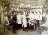 photo, Bellevue operating theater, Sir William MacCormac, c. 1890.jpg (220995 bytes)